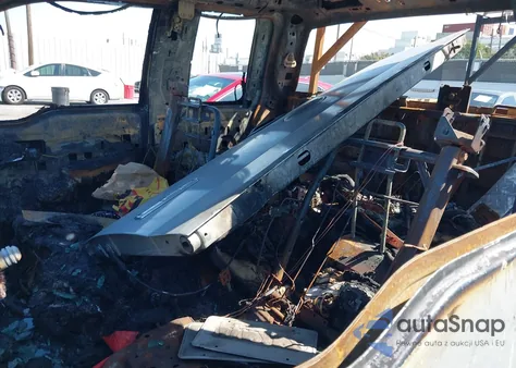 2005 Ford F-150 Lariat/Xl/Xlt из США, поврежденный, VIN 1FTPX12565FB11049